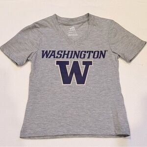 NWOT Washington Huskies girls size XS 4/5 short sleeve Tshirt